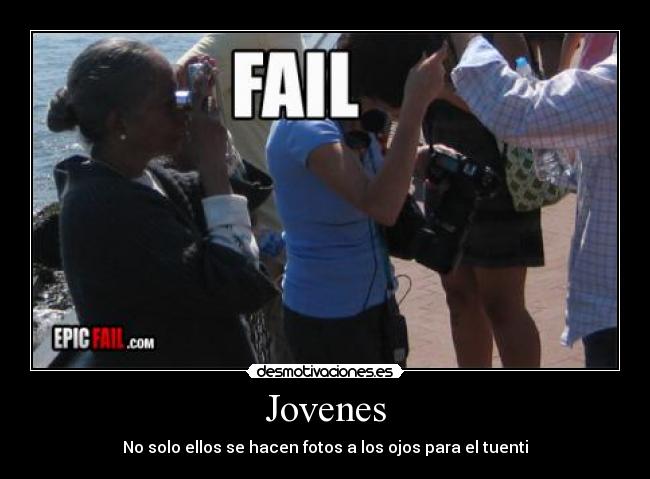 Jovenes - No solo ellos se hacen fotos a los ojos para el tuenti