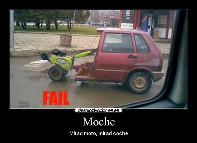 Moche - Mitad moto, mitad coche