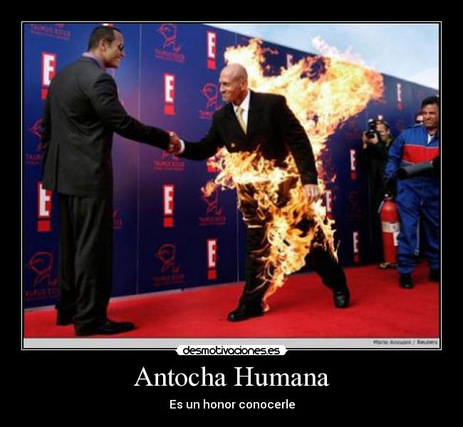 carteles antorcha humana desmotivaciones