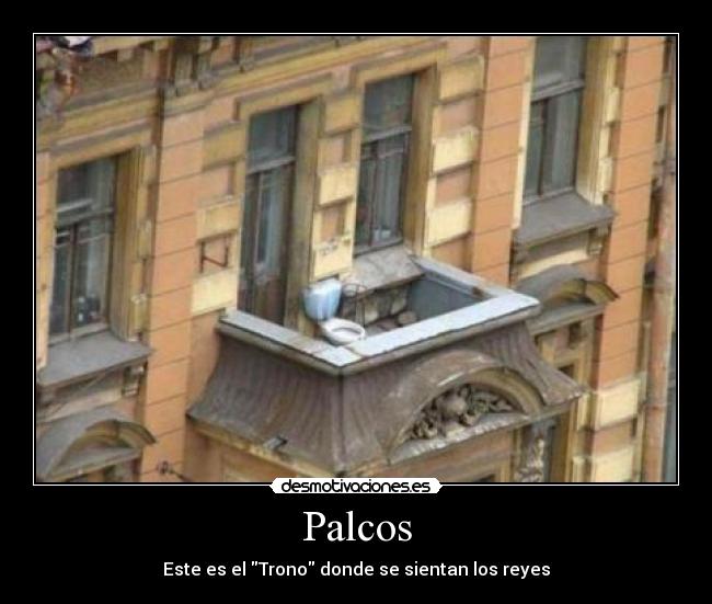 Palcos - Este es el Trono donde se sientan los reyes