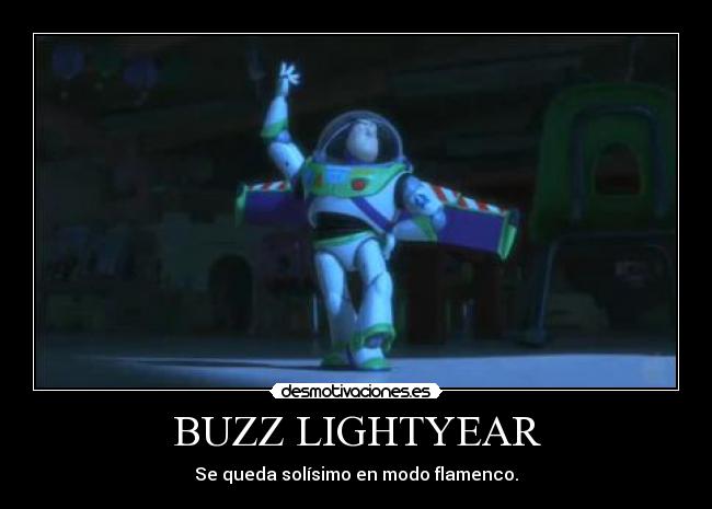 BUZZ LIGHTYEAR - 