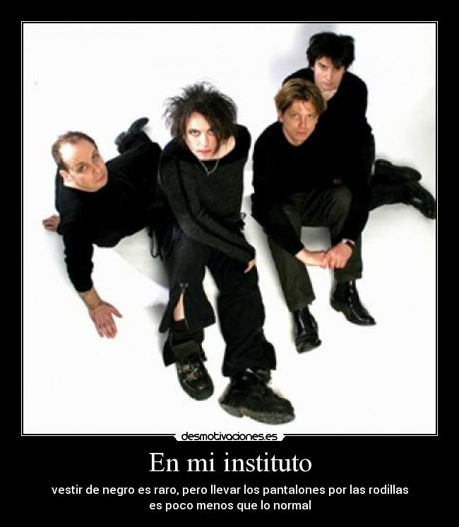 carteles ropa negra desmotivaciones