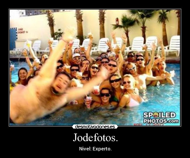 Jodefotos. -