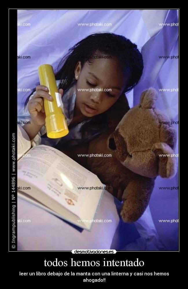 carteles leyendo bajo manta desmotivaciones