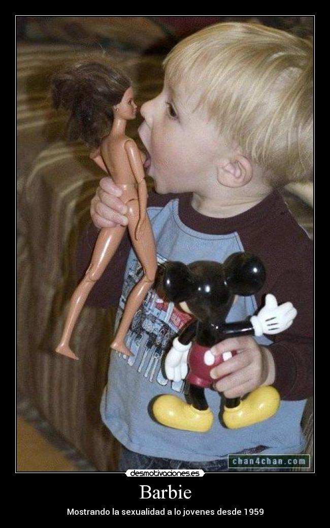 Barbie - Mostrando la sexualidad a lo jovenes desde 1959