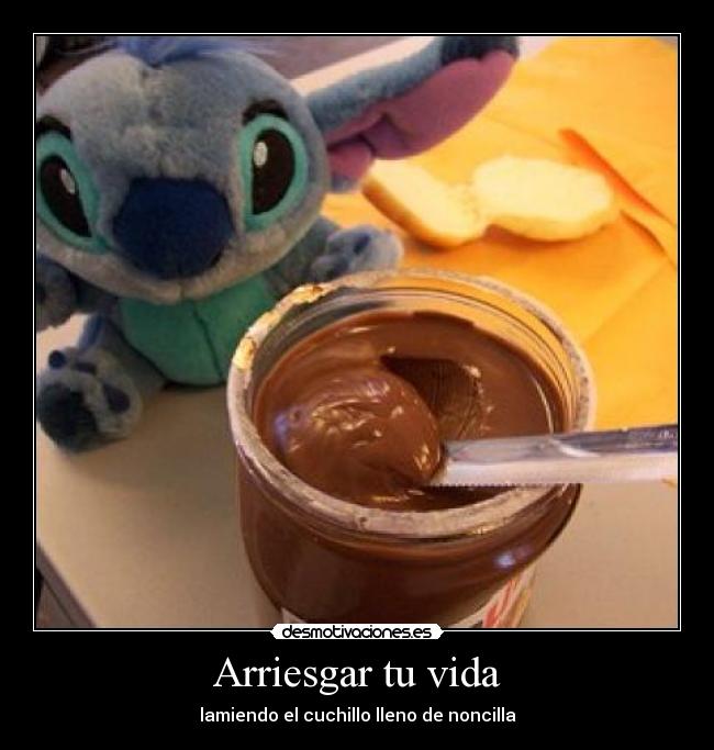 Arriesgar tu vida - lamiendo el cuchillo lleno de noncilla