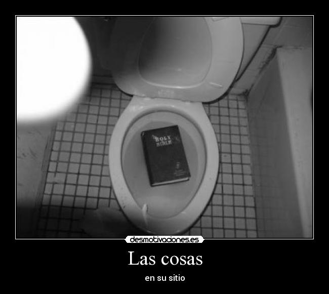 carteles holy bible desmotivaciones