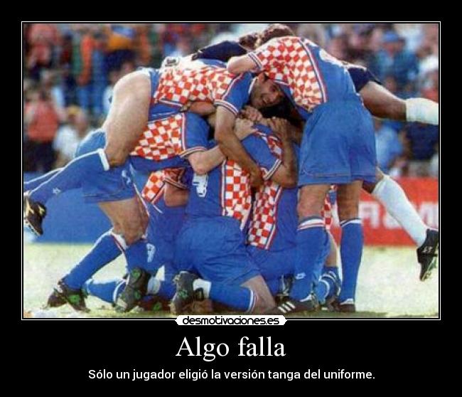 Algo falla - Sólo un jugador eligió la versión tanga del uniforme.