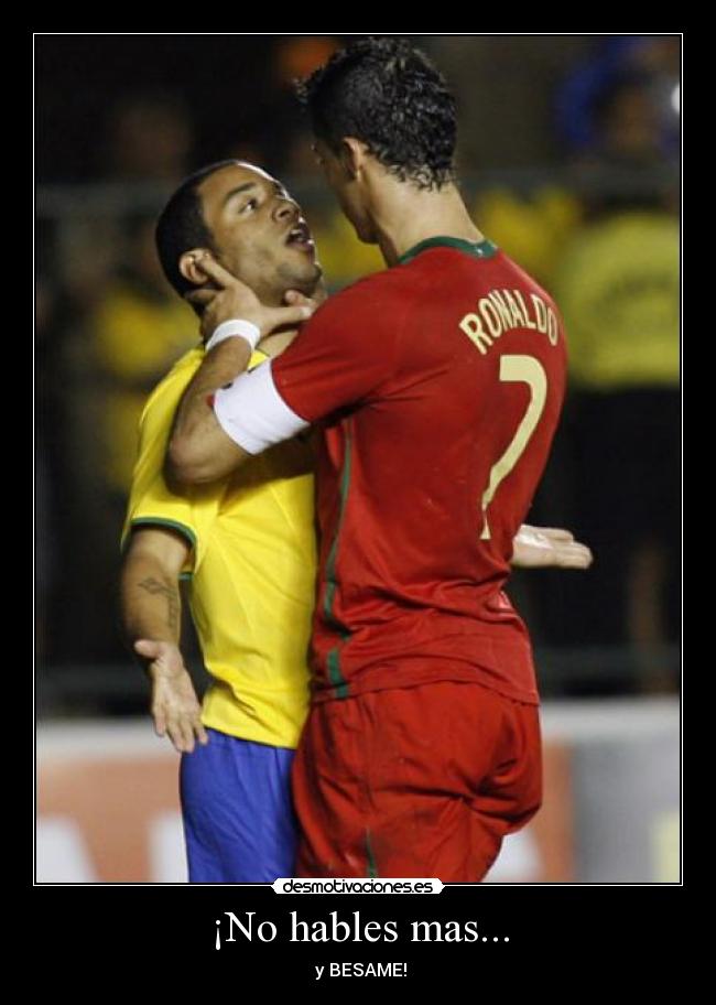 carteles ronaldo beso desmotivaciones