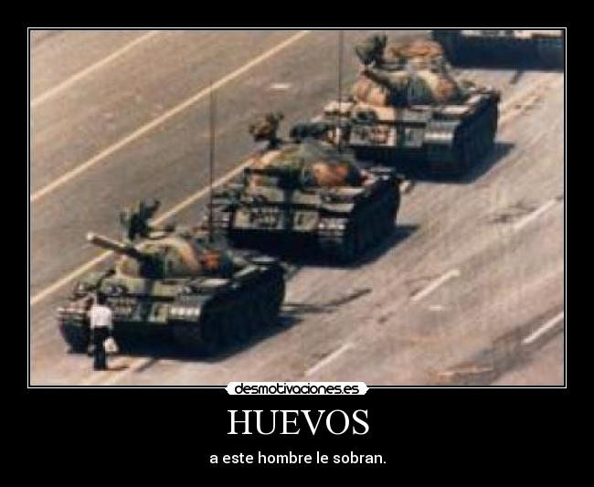 HUEVOS - a este hombre le sobran.