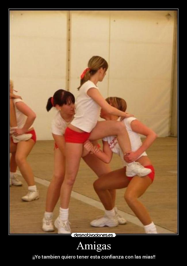 carteles amigas confianza penetracion chichi mano chicas animadoras desmotivaciones