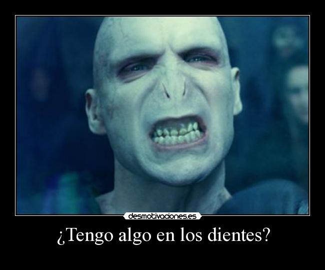 ¿Tengo algo en los dientes? -