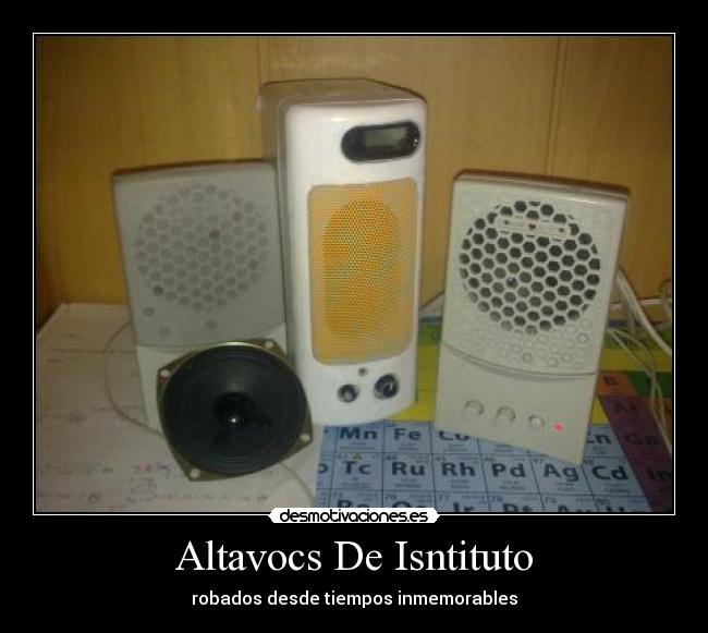 carteles altavocas desmotivaciones