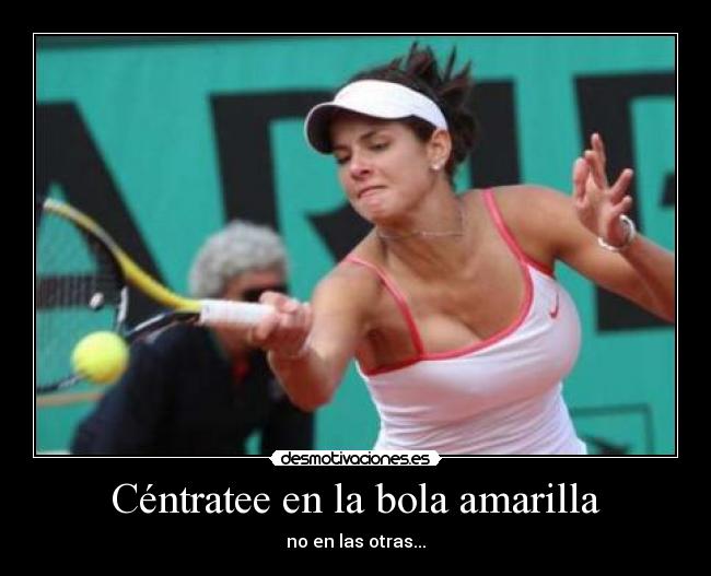 Céntratee en la bola amarilla - no en las otras...