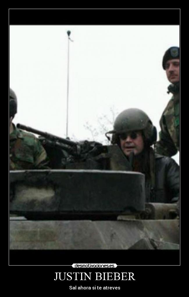 JUSTIN BIEBER - 