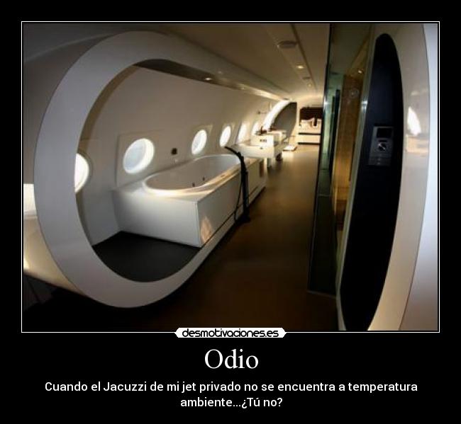 carteles odio avion jacuzzi fail desmotivaciones