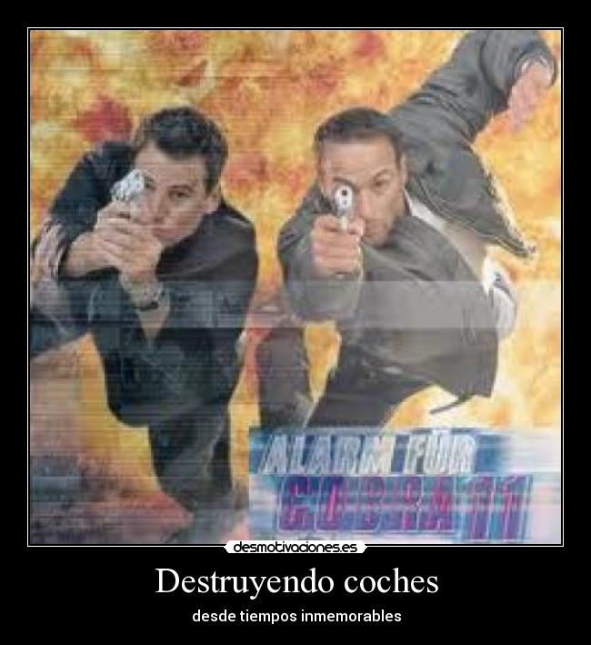 Destruyendo coches -