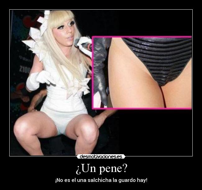 ¿Un pene? - ¡No es el una salchicha la guardo hay!