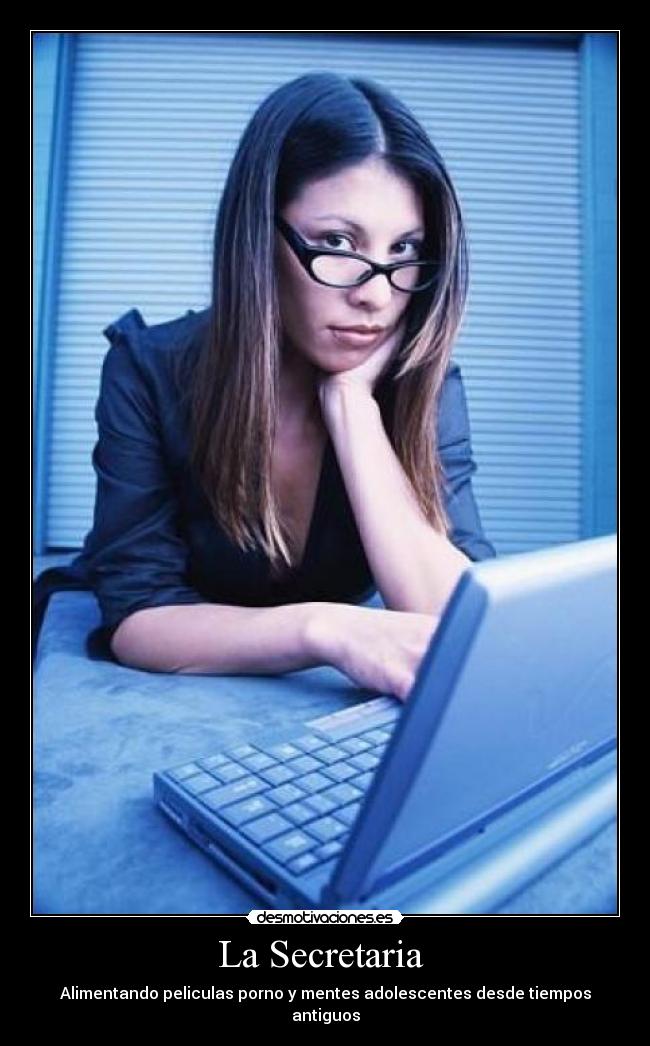 La Secretaria - Alimentando peliculas porno y mentes adolescentes desde tiempos antiguos