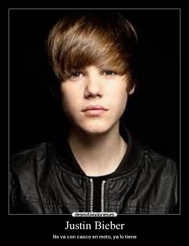 Justin Bieber - No va con casco en moto, ya lo tiene