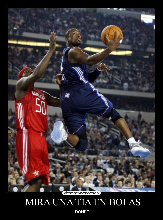 MIRA UNA TIA EN BOLAS -
