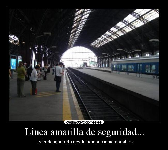 Línea amarilla de seguridad... - ... siendo ignorada desde tiempos inmemoriables