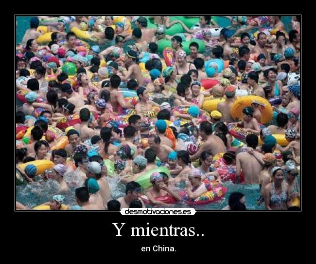 Y mientras.. -