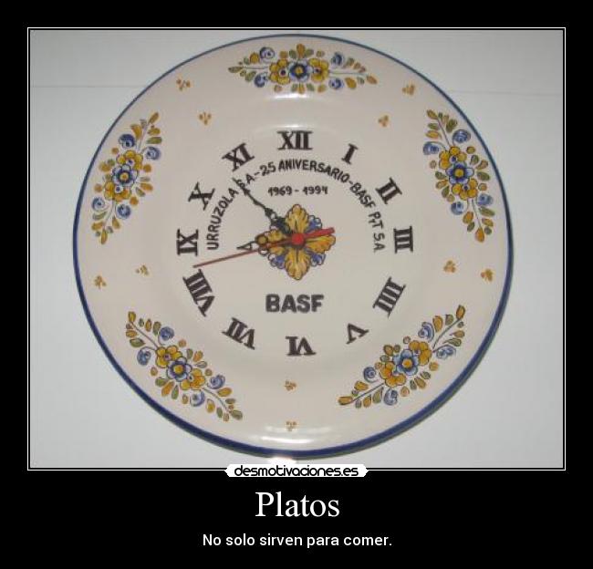 Platos - No solo sirven para comer.