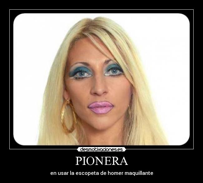 PIONERA - en usar la escopeta de homer maquillante