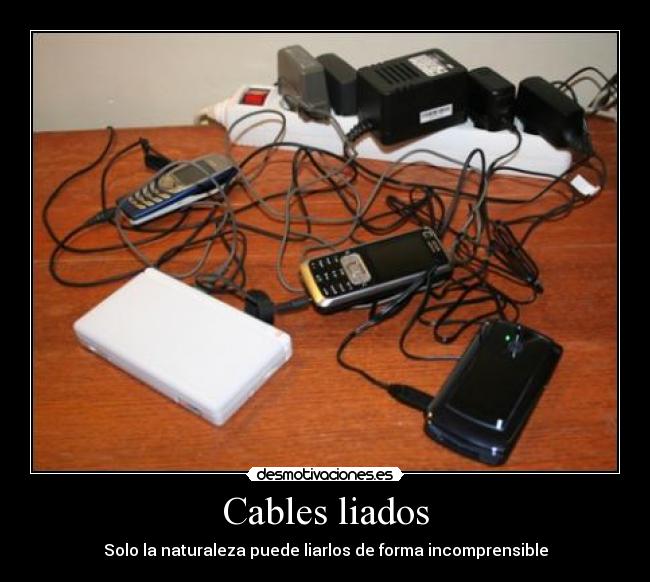 Cables liados - Solo la naturaleza puede liarlos de forma incomprensible
