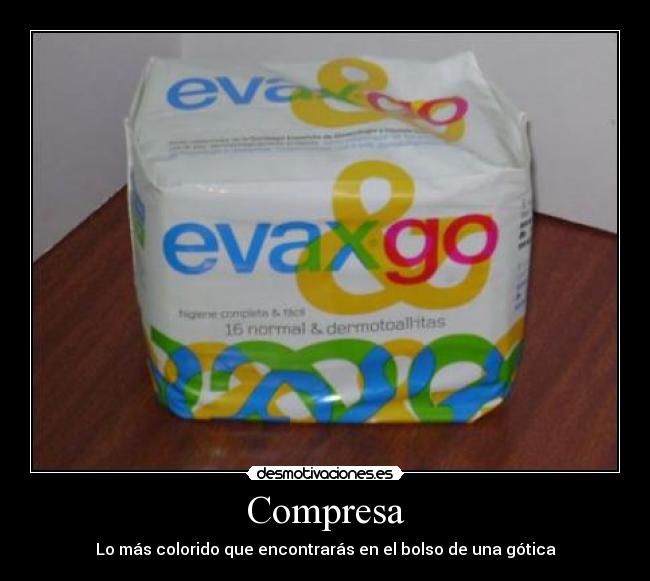 Compresa - Lo más colorido que encontrarás en el bolso de una gótica