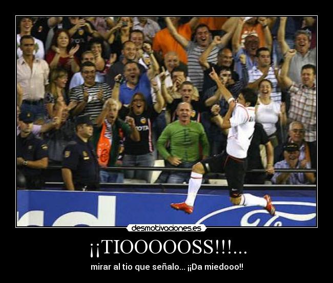 ¡¡TIOOOOOSS!!!... - mirar al tio que señalo... ¡¡Da miedooo!!