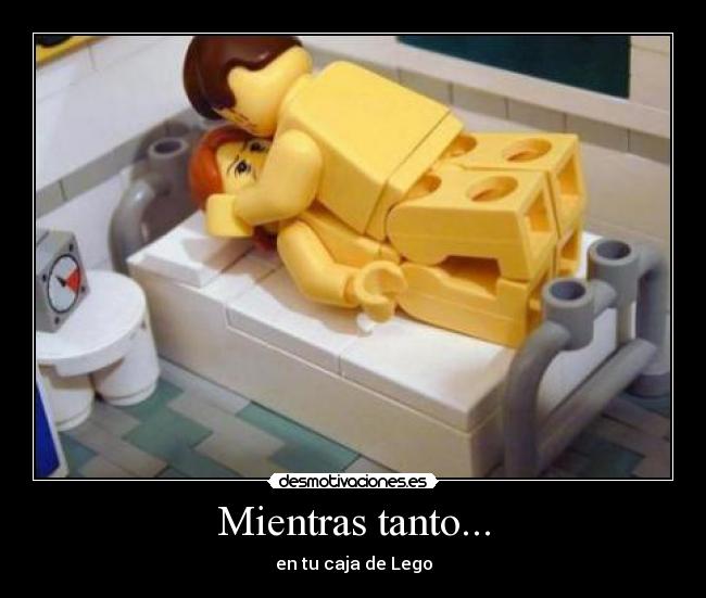 carteles lego follando mientras tanto tamasco desmotivaciones