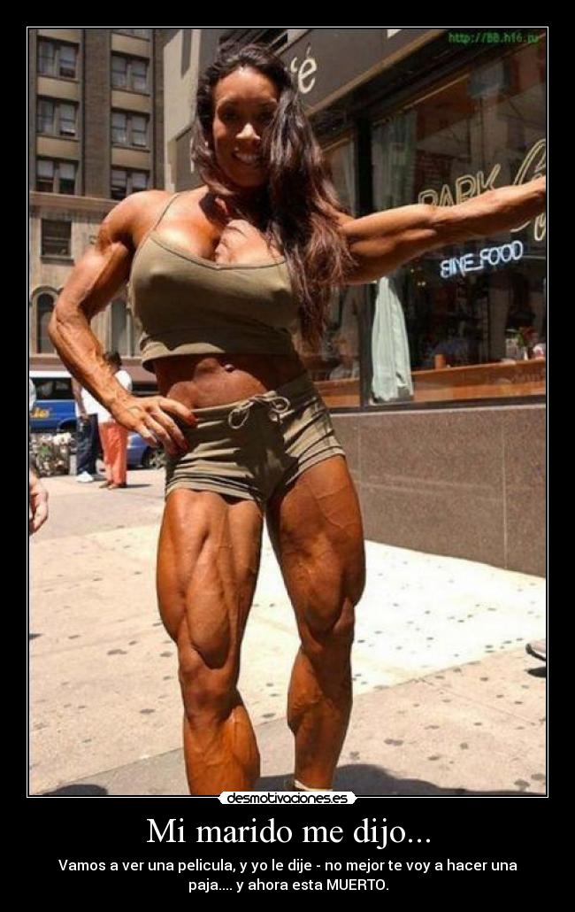 Mi marido me dijo... - Vamos a ver una pelicula, y yo le dije - no mejor te voy a hacer una
paja.... y ahora esta MUERTO.