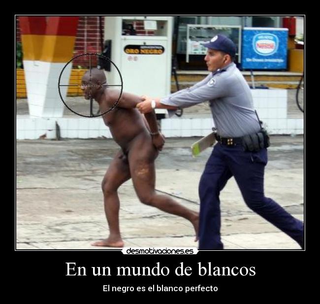 En un mundo de blancos -