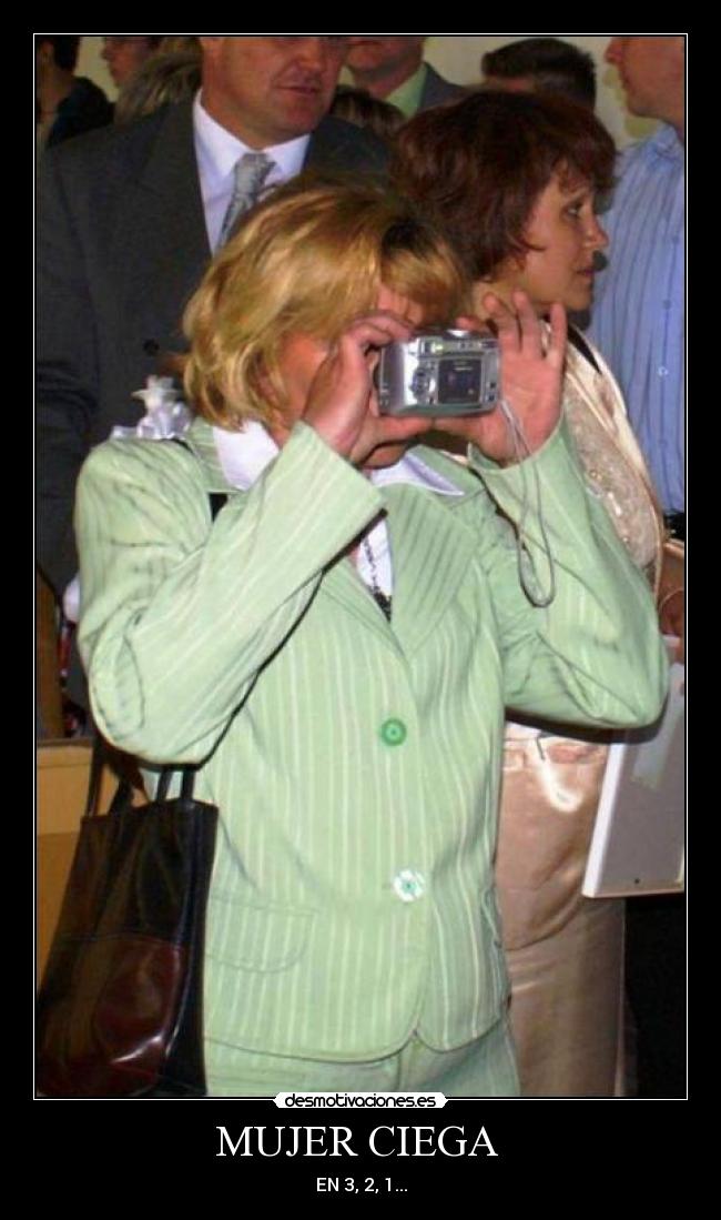 carteles mujer aaron5200 desmotivaciones