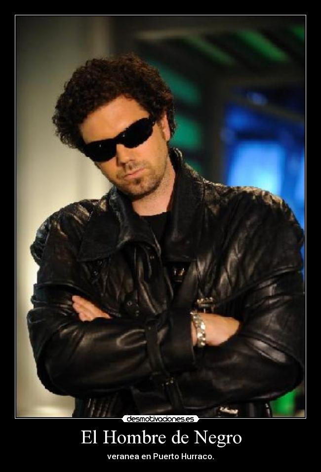 El Hombre de Negro - veranea en Puerto Hurraco.