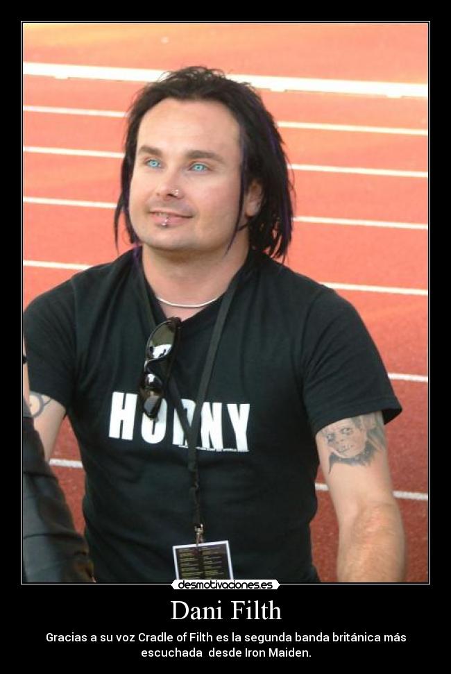 carteles cradle filth dani filth desmotivaciones