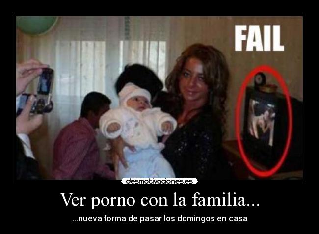 Ver porno con la familia... - ...nueva forma de pasar los domingos en casa