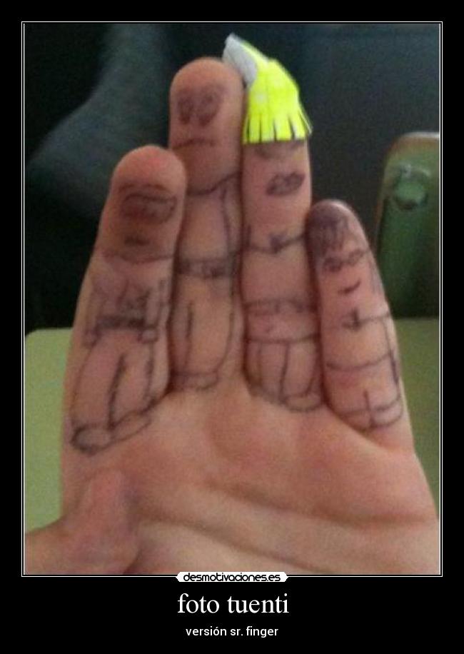 foto tuenti - versión sr. finger