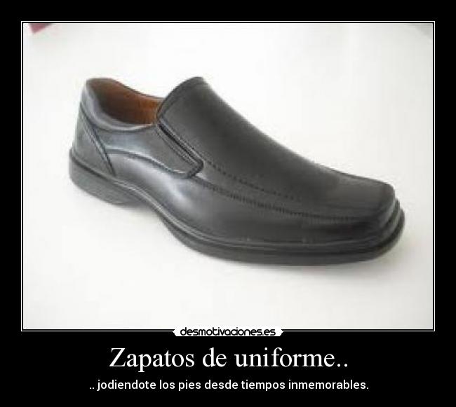 Zapatos de uniforme.. - 