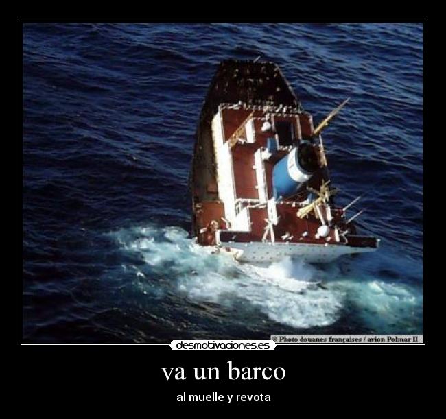 va un barco - al muelle y revota