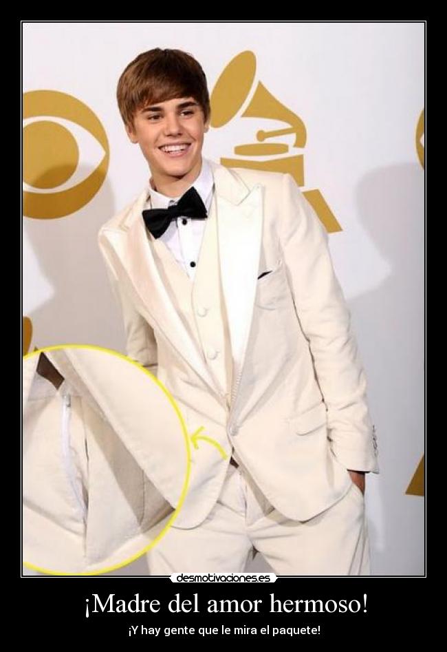 ¡Madre del amor hermoso! - ¡Y hay gente que le mira el paquete!