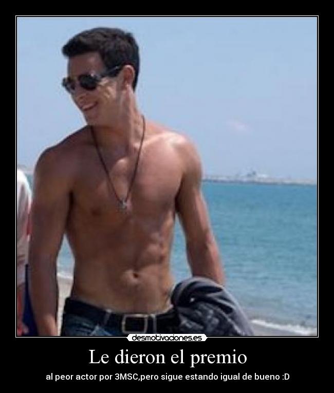 Le dieron el premio - 
