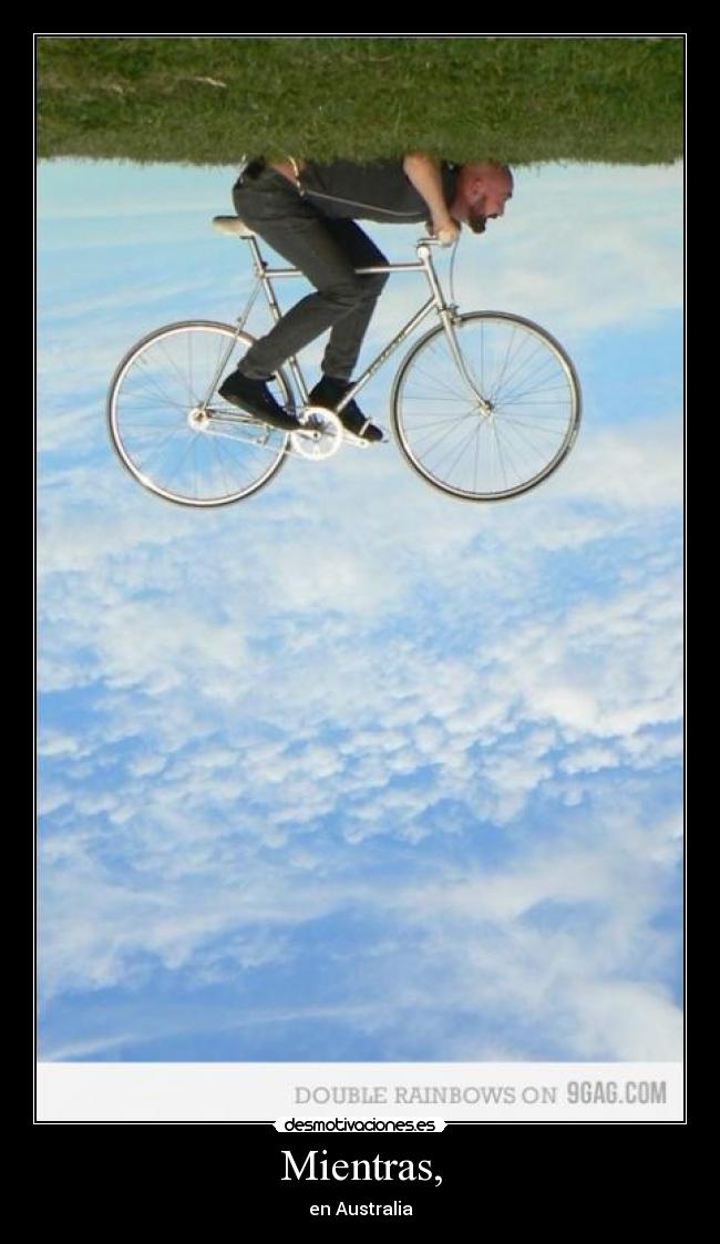 Mientras, - en Australia