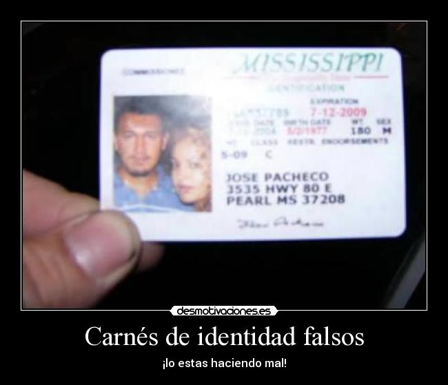 Carnés de identidad falsos -