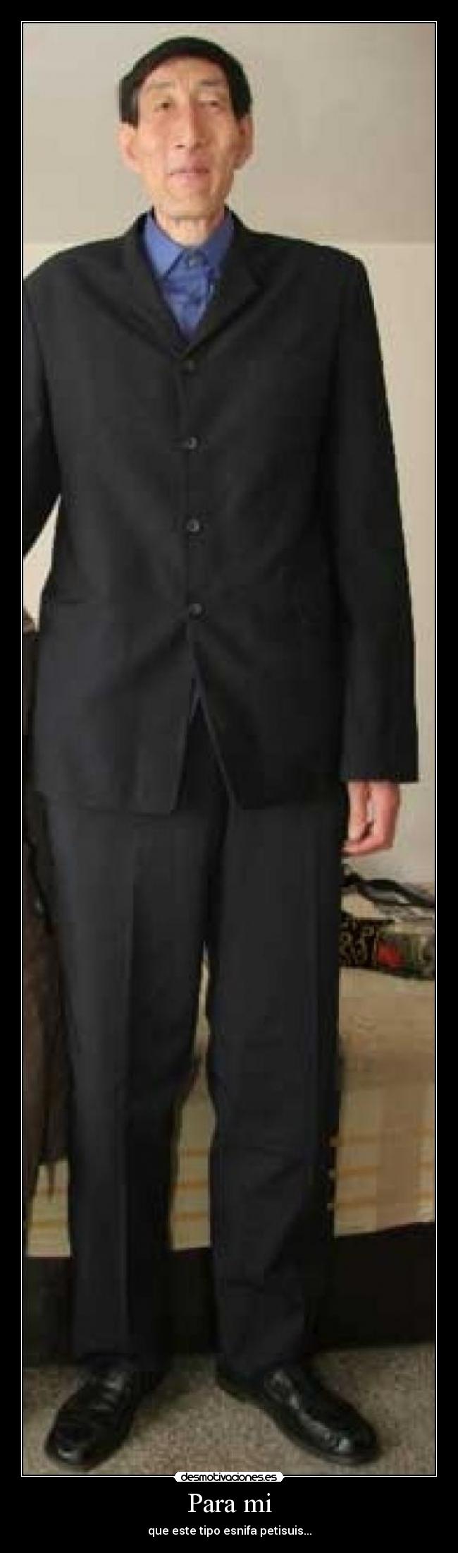 Para mi - que este tipo esnifa petisuis...