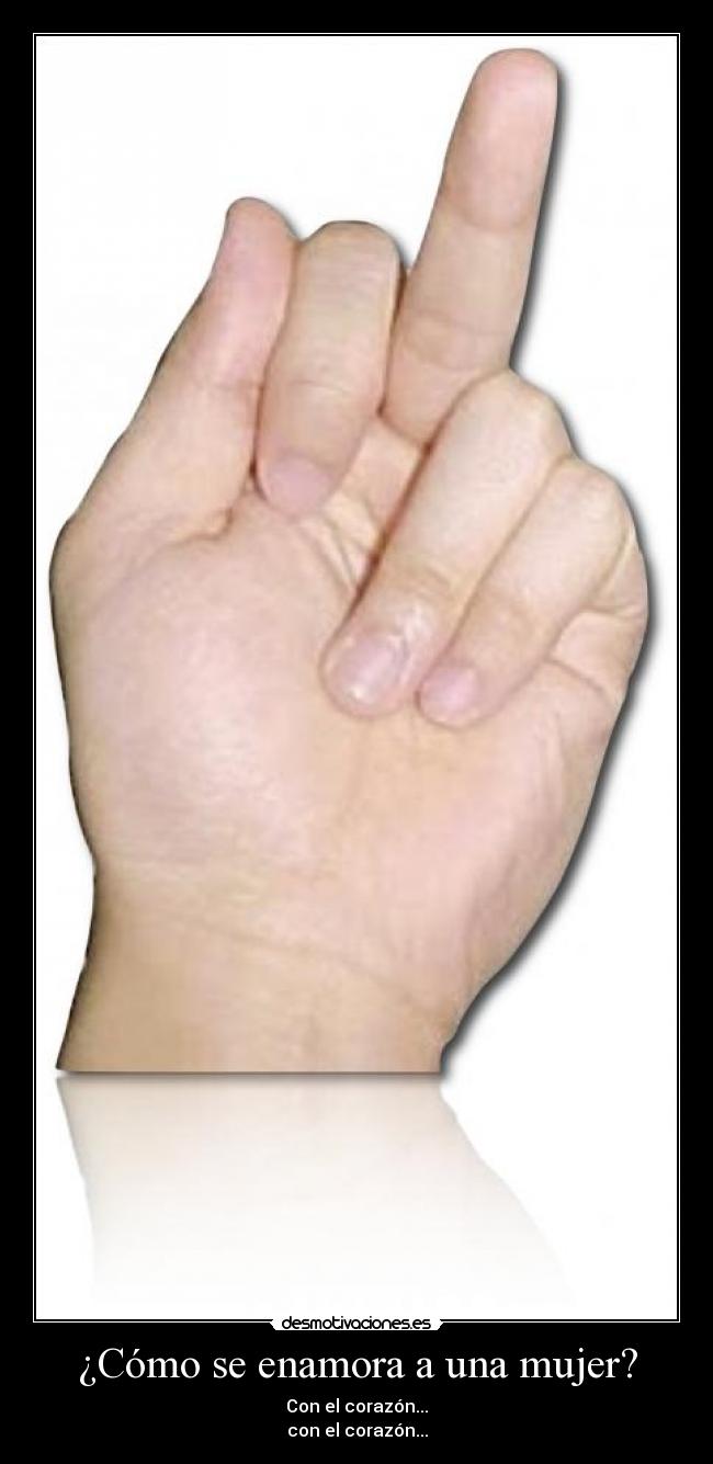 carteles mujer con corazon desmotivaciones