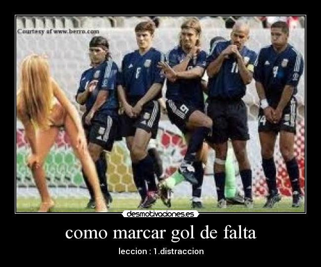 como marcar gol de falta -