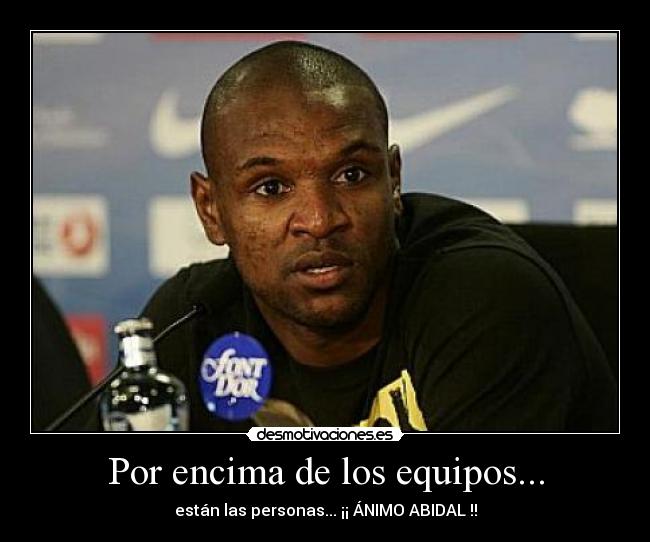 Por encima de los equipos... -